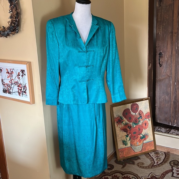 Vtg Y2K ADRIANNA PAPELL Size 12 Safe Silk Emerald 100% Silk Skirted Suit Asian - Picture 12 of 16